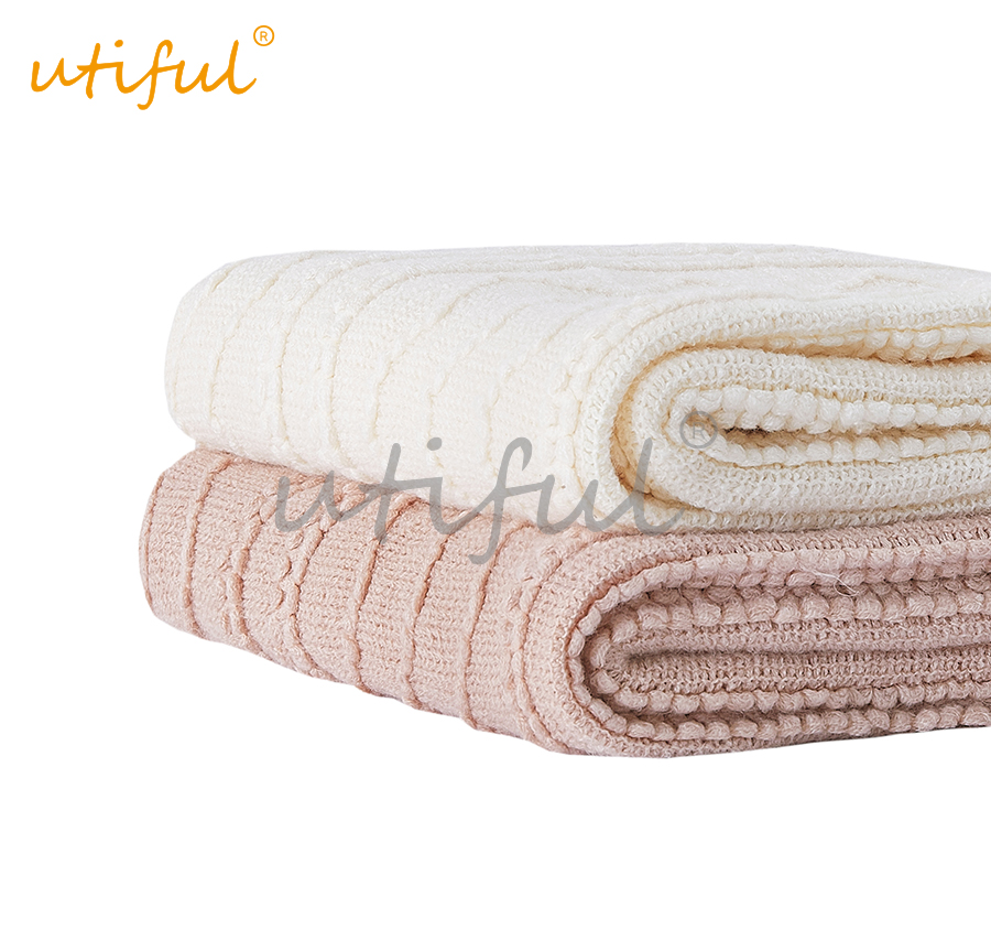 chain throw blanket
